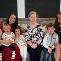 Three generations. L-R: Eden, Keesha, Ella, Sharla, Drew, Kaela.